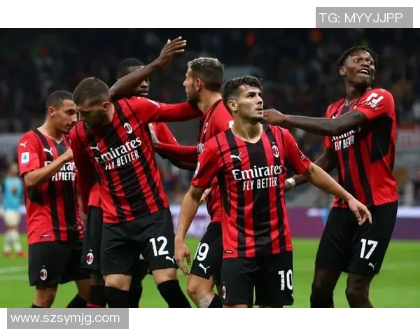 意甲豪门AC米兰震撼宣布签下巴黎圣日耳曼前锋，引爆球迷热议！